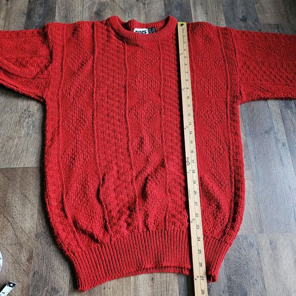 Vintage Badge Red Acrylic Sweater Men’s Sm EUC Made In USA - Picture 8 of 8